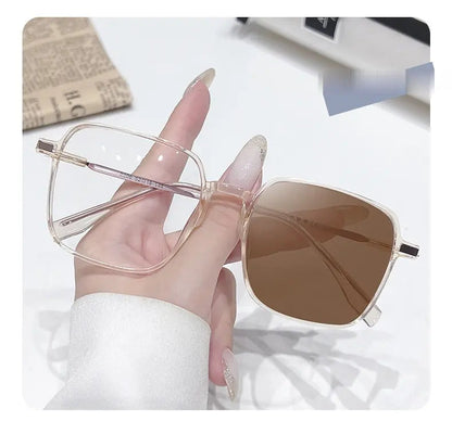 GU8 Square Photochromic Glasses — Tea option