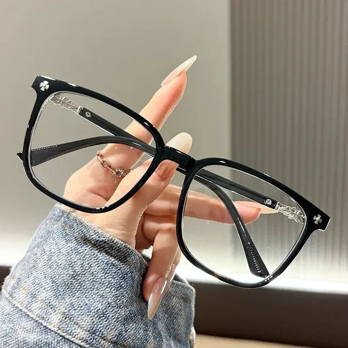 MT Square Photochromic Glasses UAE — view 3