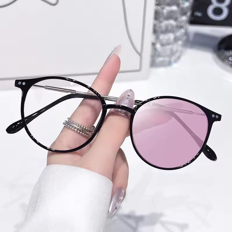 GU7 Round Photochromic Glasses — Black / Pink option